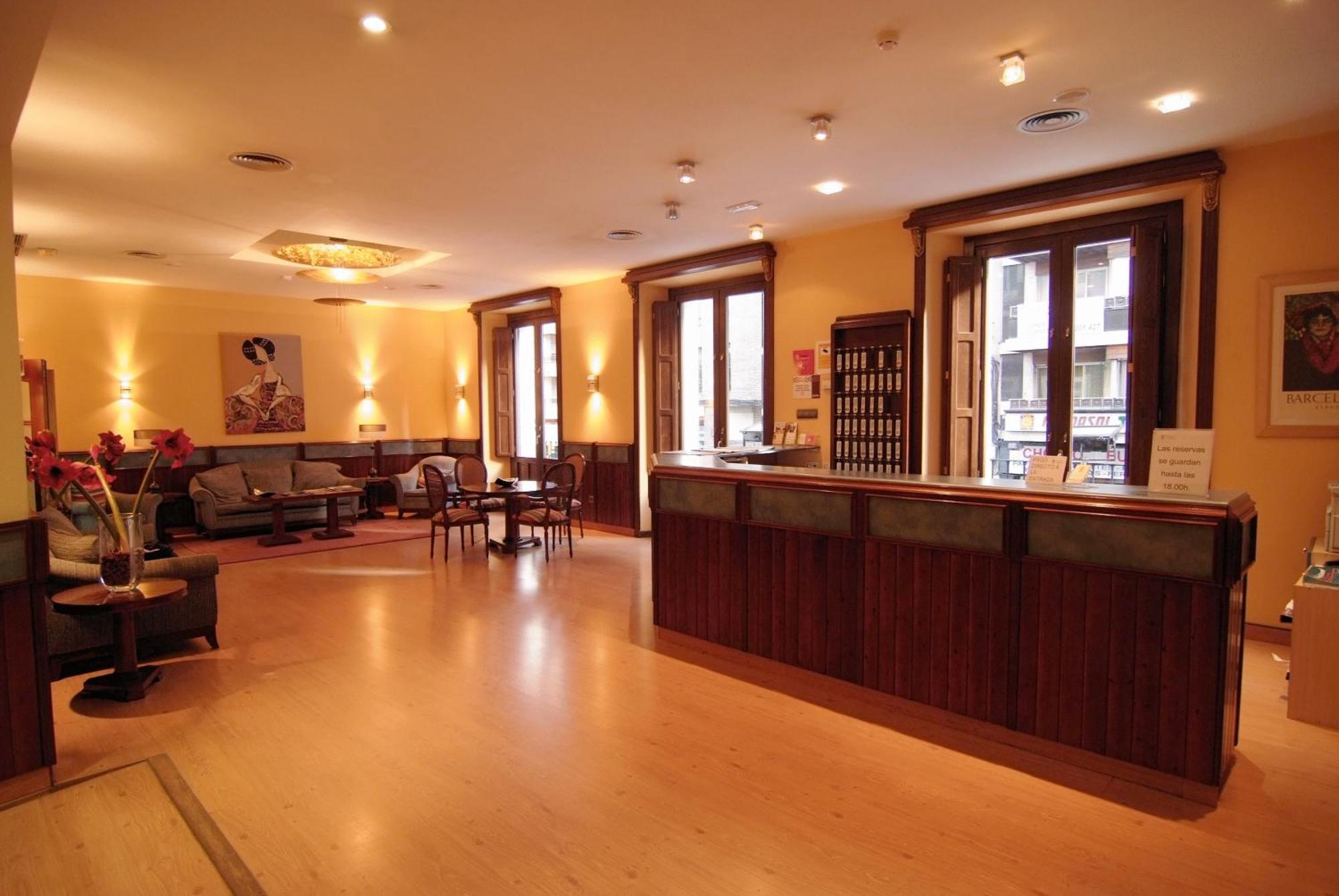 Hostal Cataluna Zaragoza Ngoại thất bức ảnh